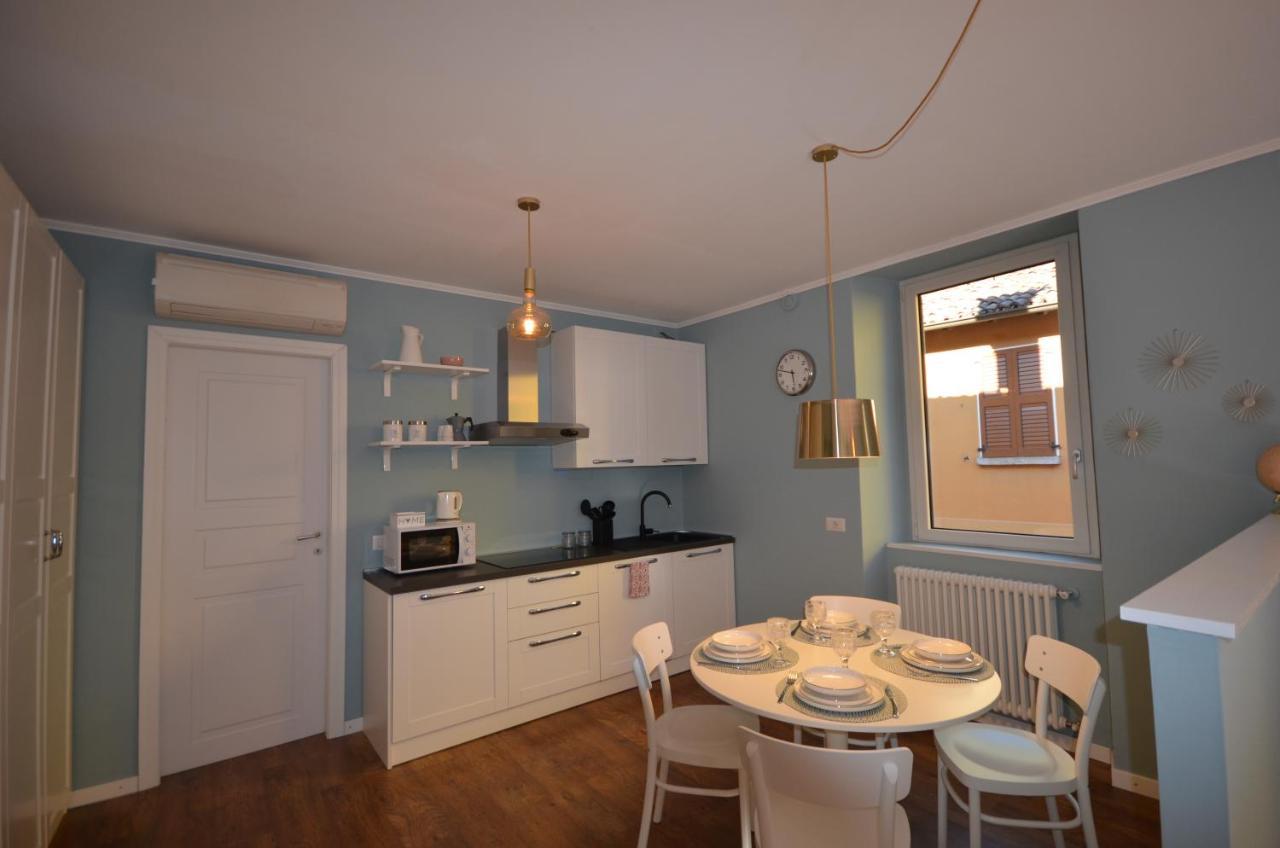 Varennahouse Aston Apt Villa Exteriör bild