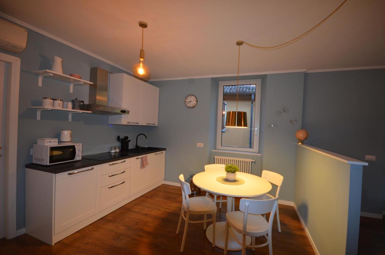 Varennahouse Aston Apt Villa Exteriör bild
