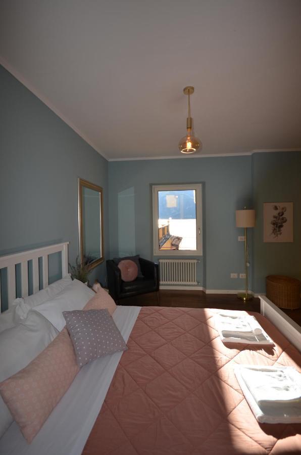 Varennahouse Aston Apt Villa Exteriör bild