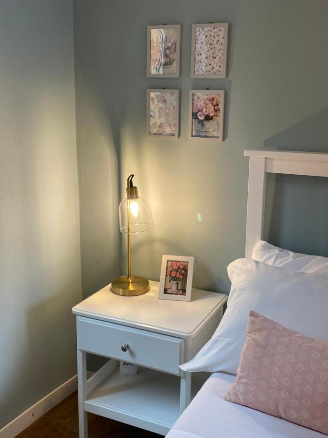 Varennahouse Aston Apt Villa Exteriör bild